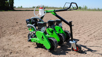 self propelled vacuum seeder